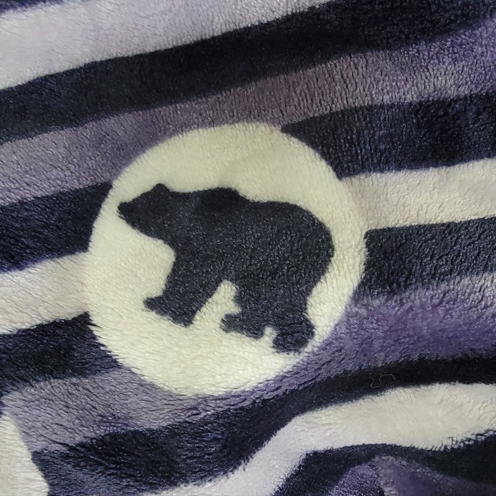 Pajama Set - Picture 10 of 14